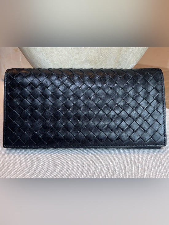 Bottega Veneta Handbags - EUC BOTTEGA VENETA INTRECCIATO CONTINENTAL LAMBSKIN LEATHER WALLET BLACK ITALY